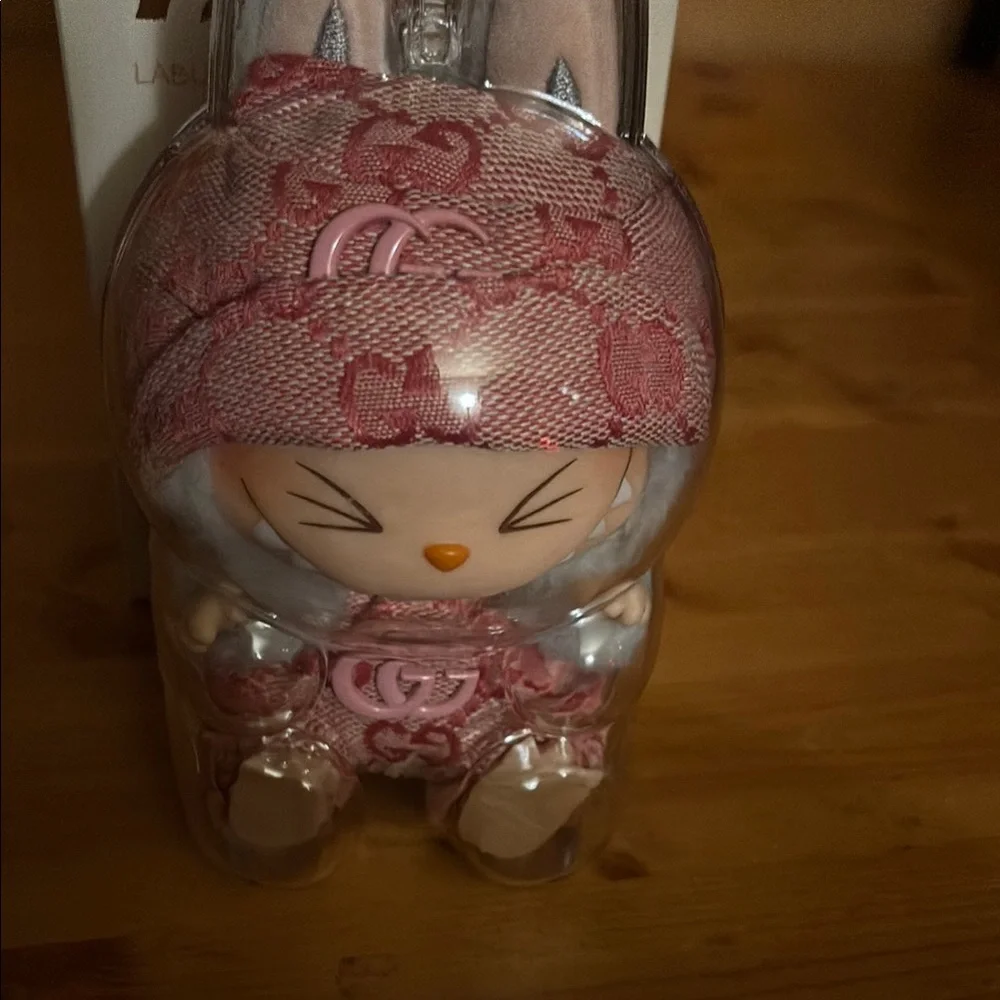 Labubu Have A Seat HeHe - Picture 7 of 7